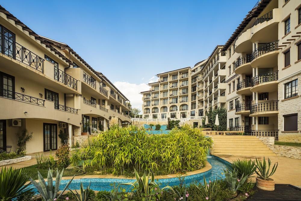 The Cliff Beach Apartments Obzor Ngoại thất bức ảnh