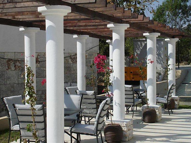 The Cliff Beach Apartments Obzor Ngoại thất bức ảnh