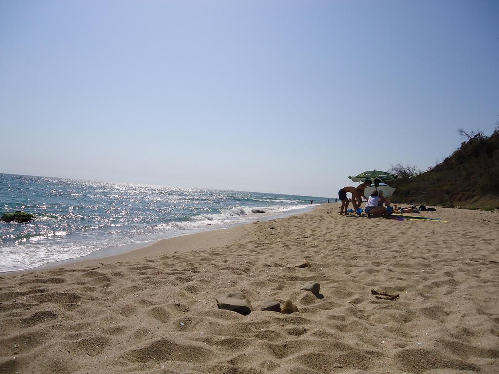 The Cliff Beach Apartments Obzor Ngoại thất bức ảnh